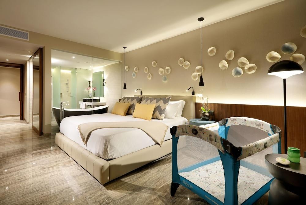 Family Selection at Grand Palladium Select Costa Mujeres - All Inclusive photo 2