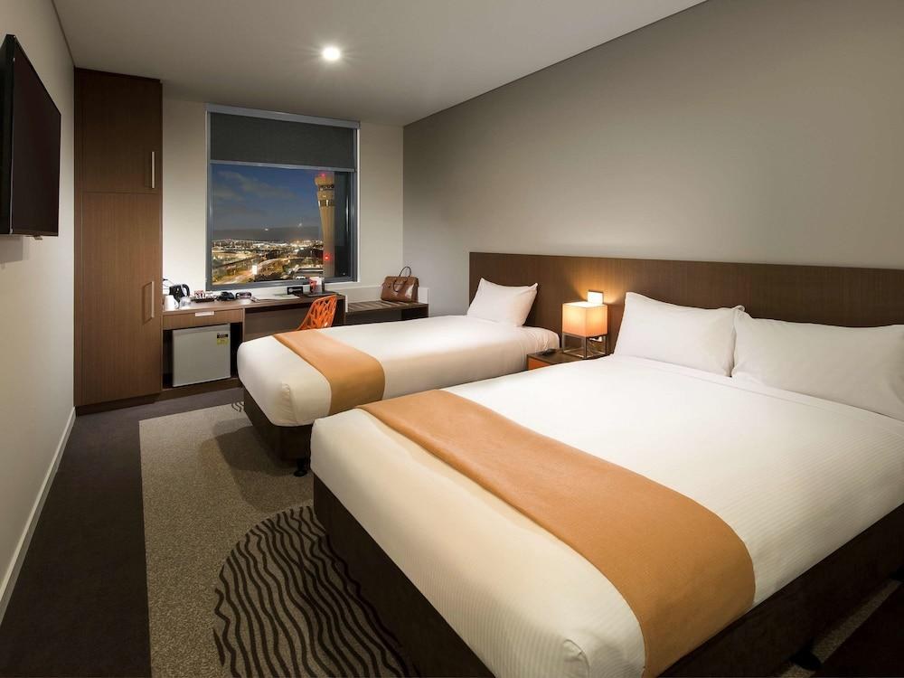 Ibis Brisbane Airport Hotel photo 1