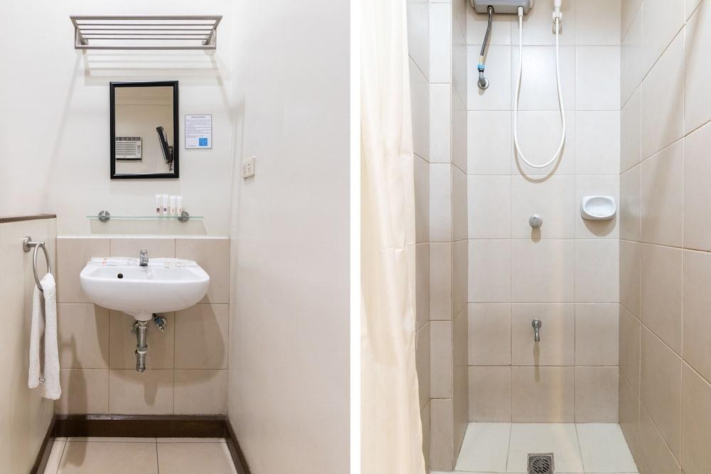 Governor Forbes Inn - Manila City Center photo 3