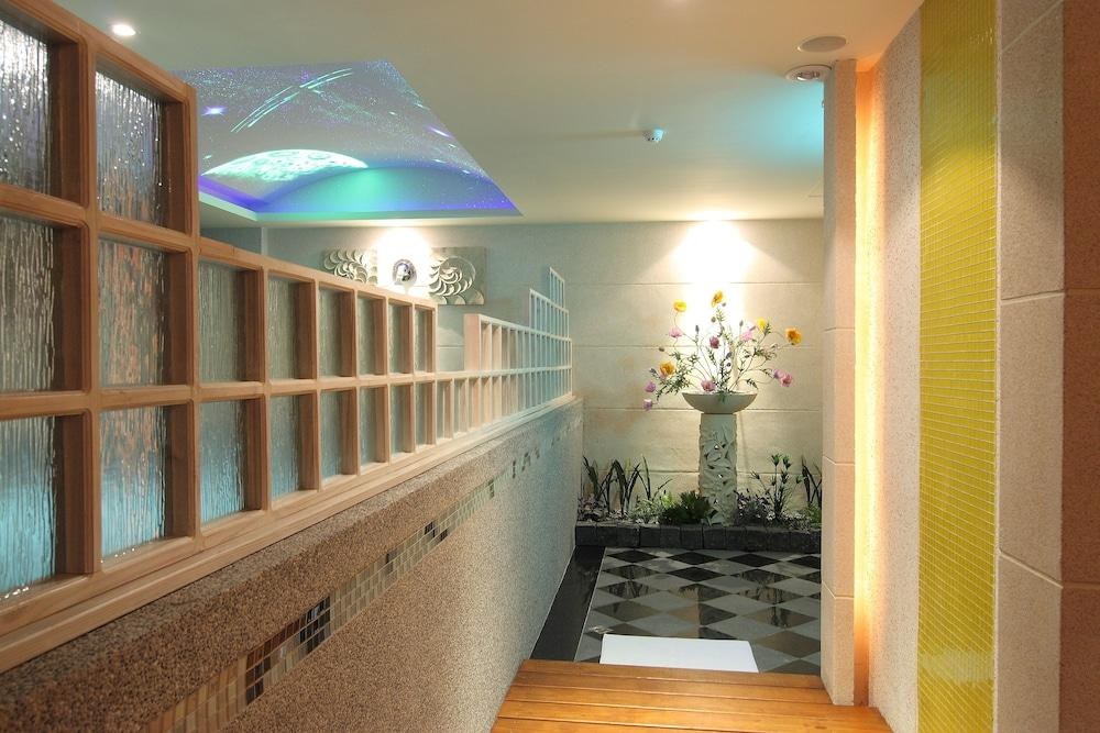 Belle Song Motel photo 1