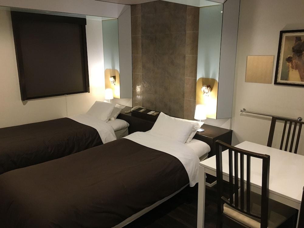 Hotel Plaza 21 Osaka photo 1