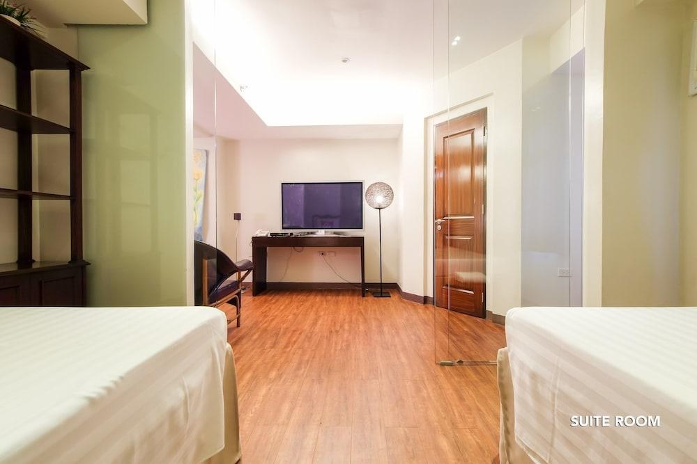 MySpace Hotel @BGC photo 1
