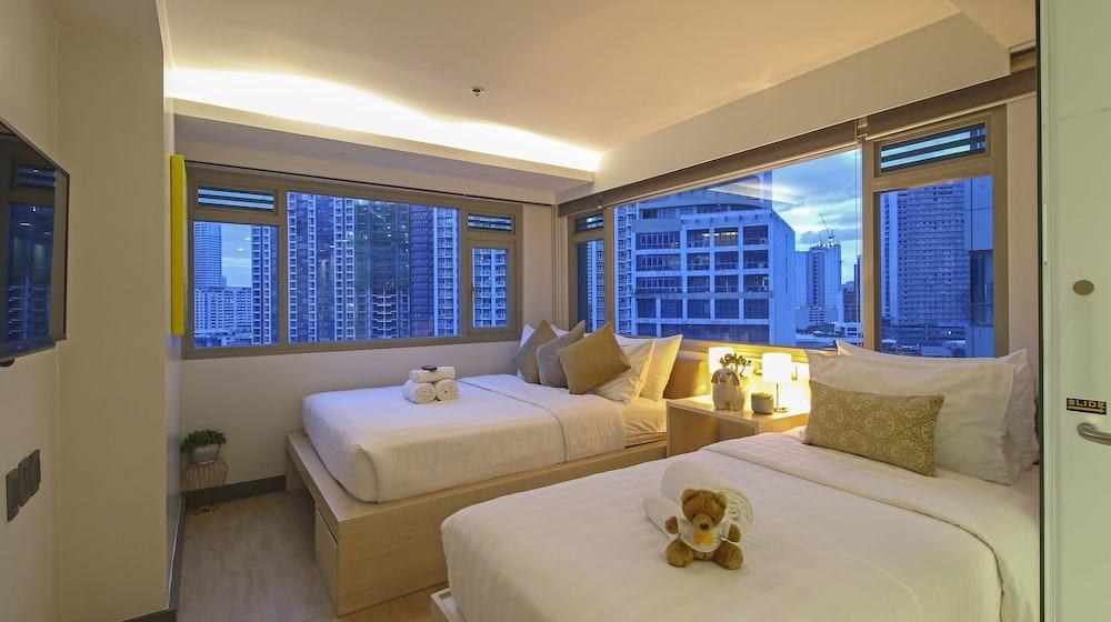 THE MINI SUITES ETON TOWER MAKATI photo 2