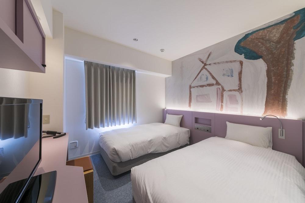 HOTEL WBF ART STAY NAMBA photo 2