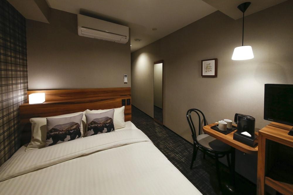Hotel Code Shinsaibashi photo 1