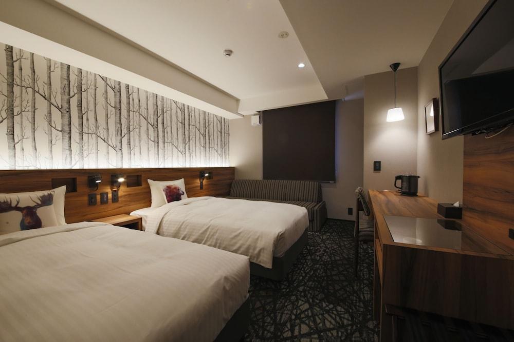 Hotel Code Shinsaibashi photo 2