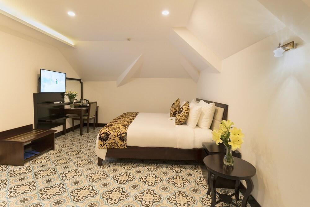 Hoi An Canal House photo 2