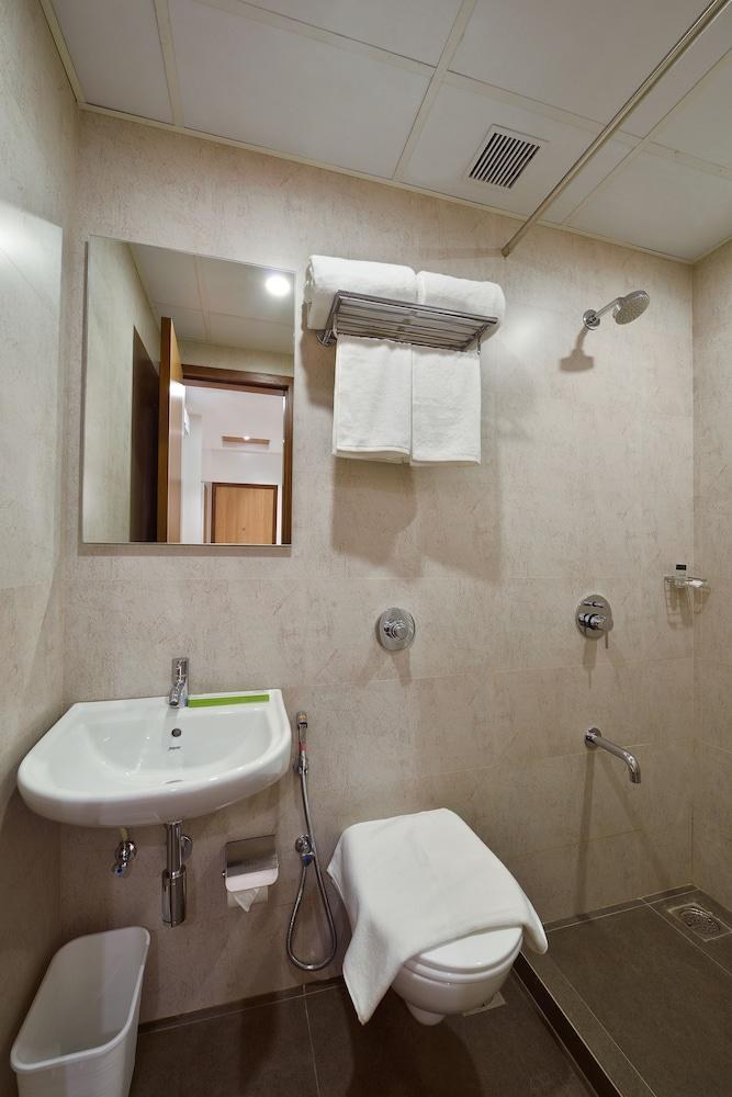 Hotel Leafio Mumbai photo 3