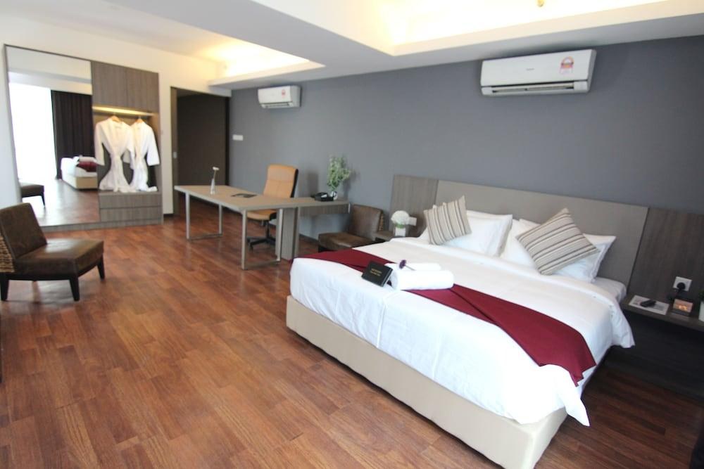 Nexus Regency Suites Hotel Subang Jaya