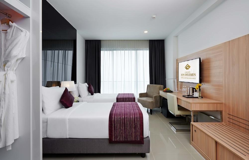 Grand Ion Delemen Hotel photo 1