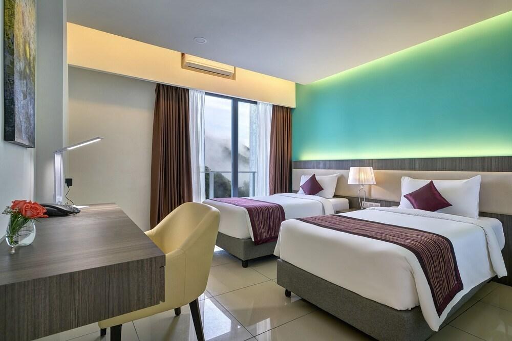 Grand Ion Delemen Hotel photo 2