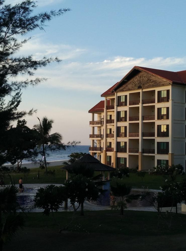Sabah Beach Villas & Suites photo 2