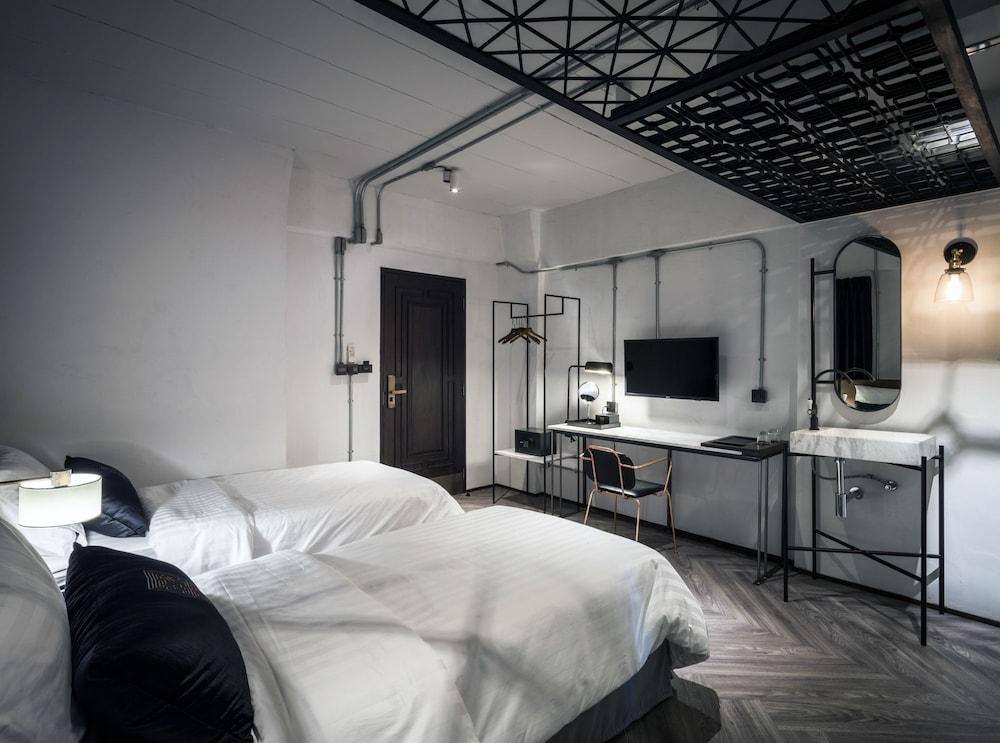 IR-ON Hotel photo 1