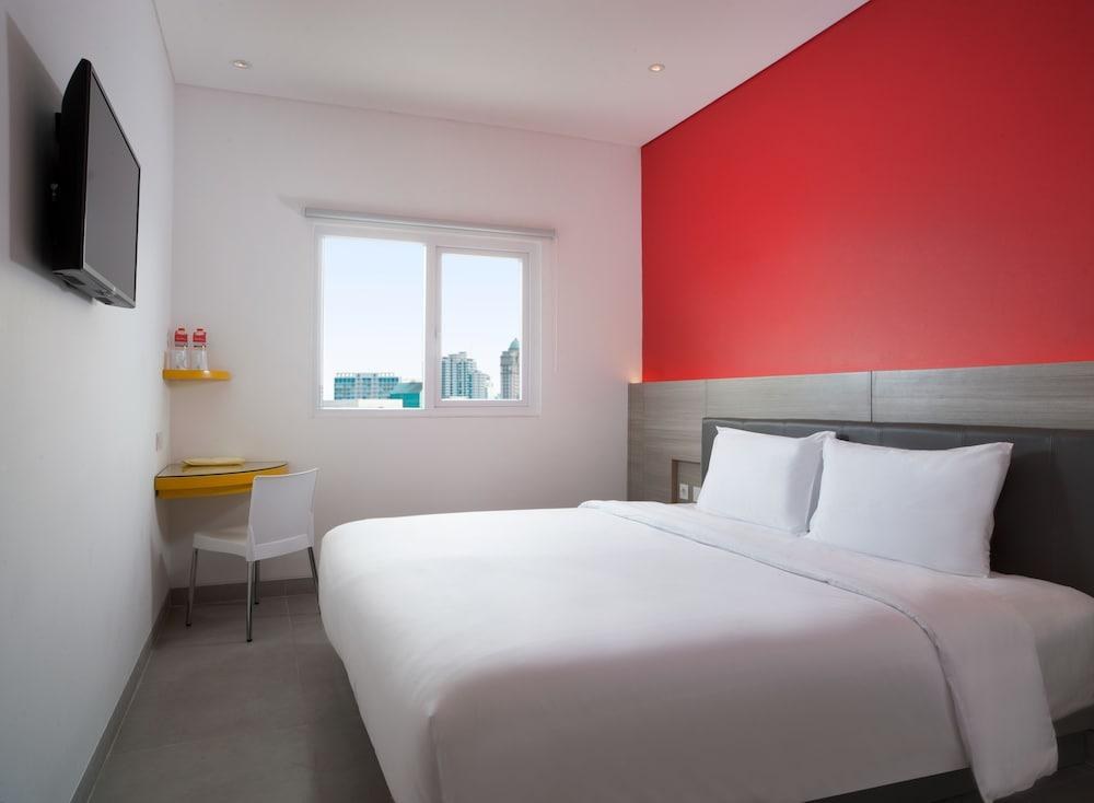 Amaris Hotel Mampang photo 2