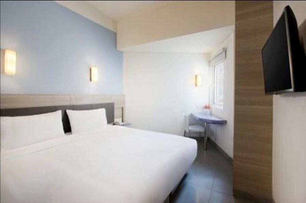 Amaris Hotel Satrio Kuningan photo 2