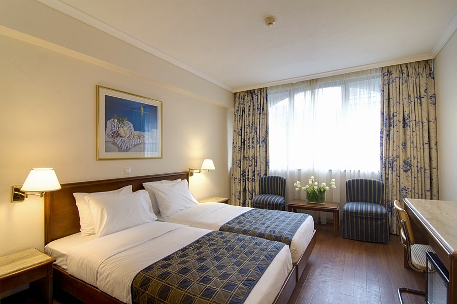 Titania Hotel photo 4