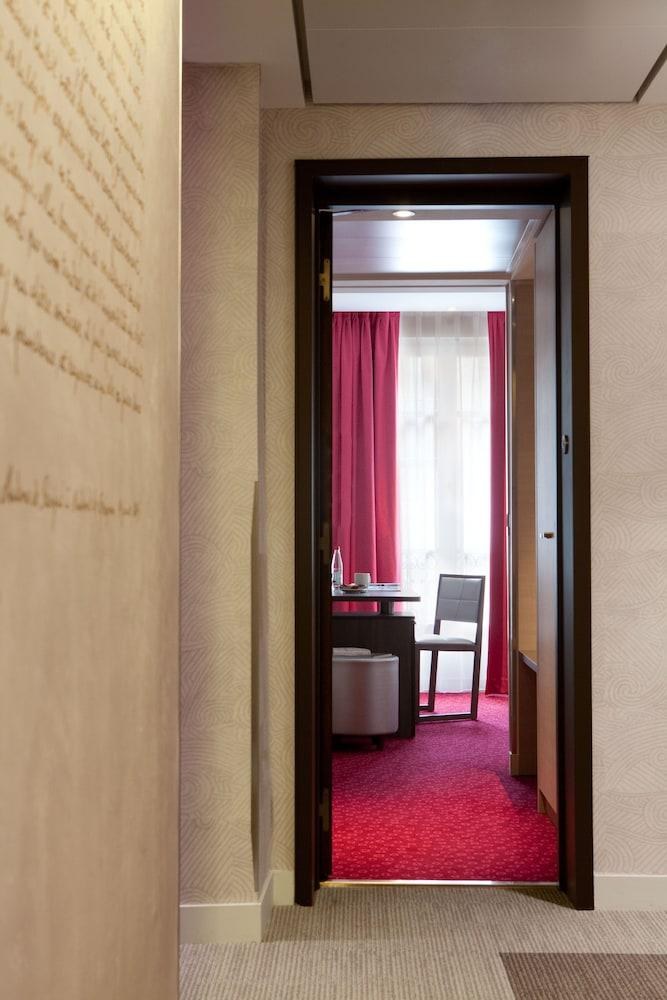 Hotel de Sevigne photo 3