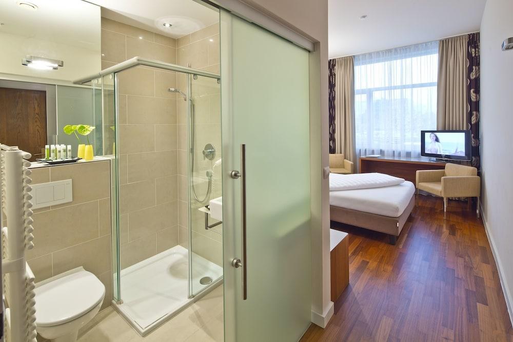 PENZ WEST HOTEL photo 2