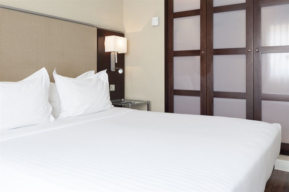 AC Hotel Irla by Marriott photo 2
