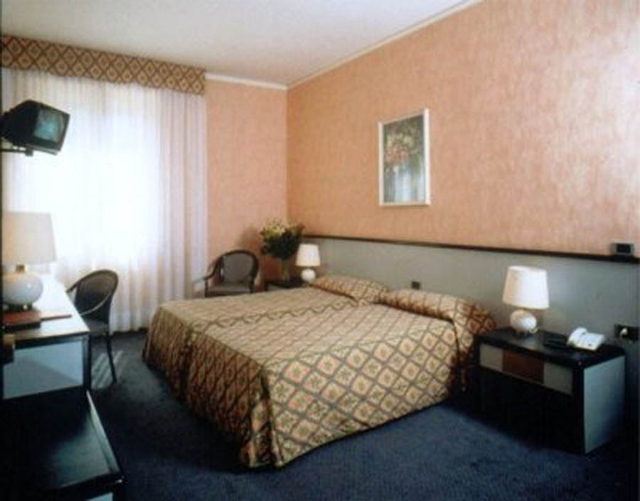IQ HOTEL MILANO