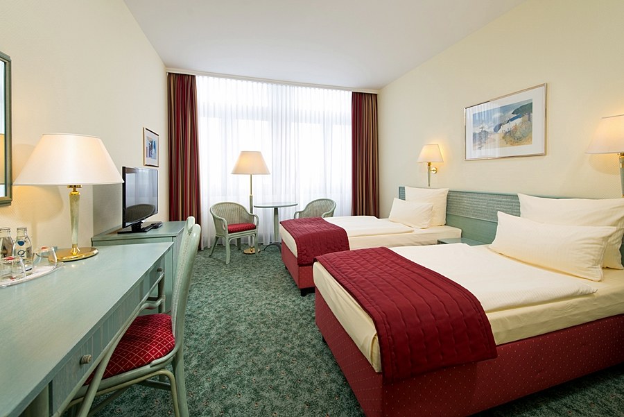 HOTEL STEGLITZ INTERNATIONAL photo 1