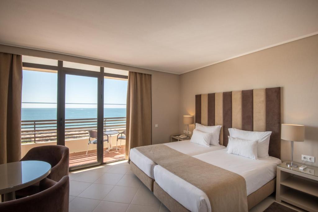 VILA GALE AMPALIUS photo 1