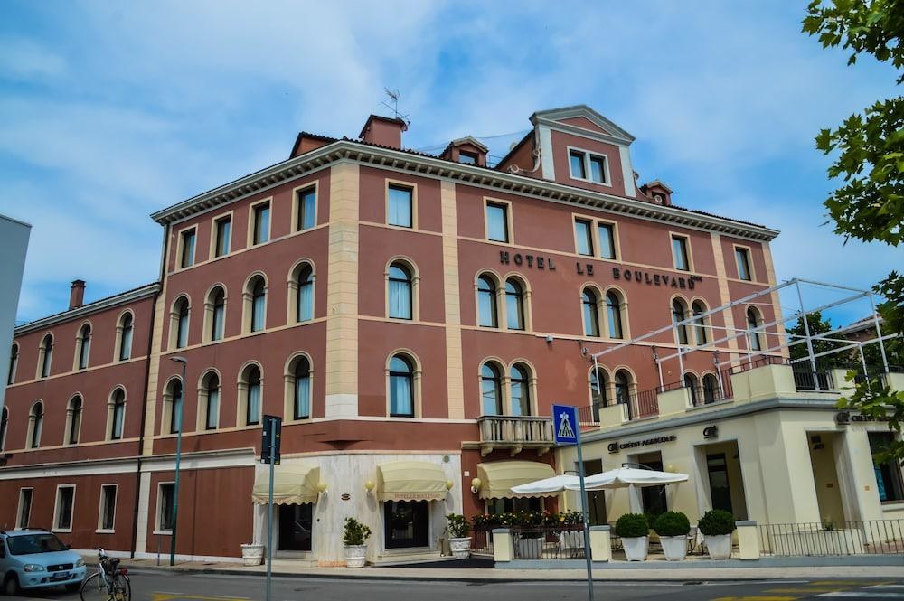 HOTEL LE BOULEVARD photo 3