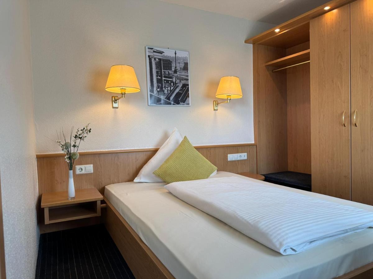 THE MIRAGE CITY HOTEL STUTTGART ZENTRUM photo 4