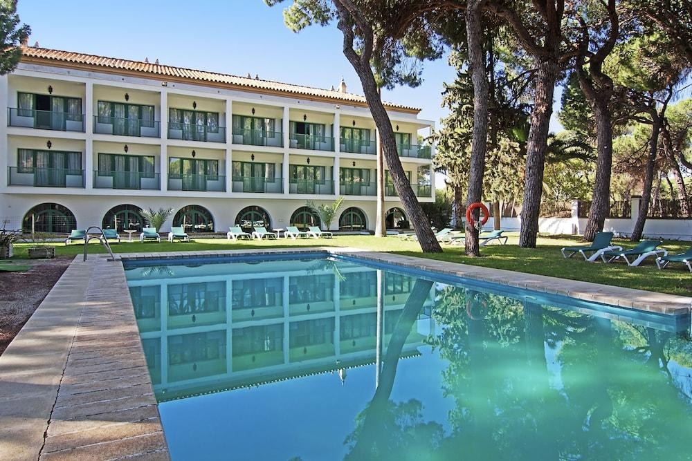 HOTEL OROMANA photo 3