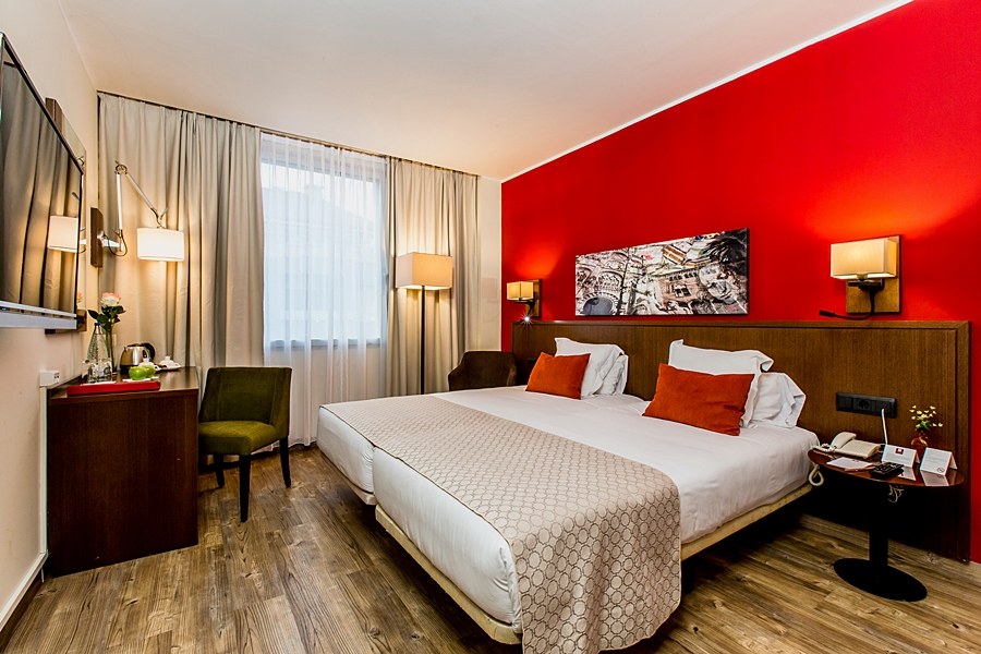 LEONARDO HOTEL BARCELONA GRAN VIA photo 3