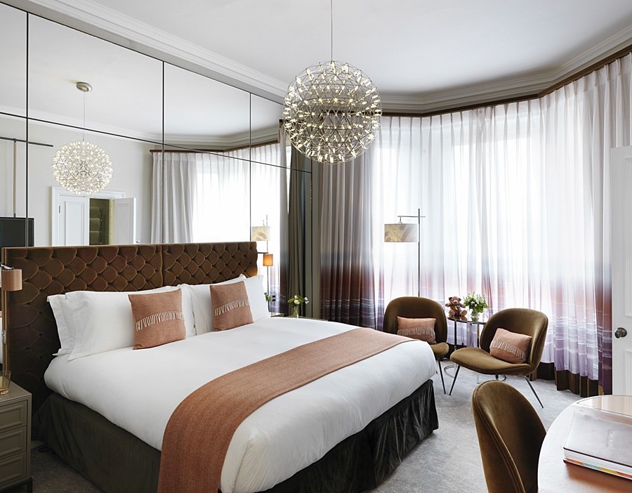 THE ATHENAEUM HOTEL &  RESIDENCES photo 3