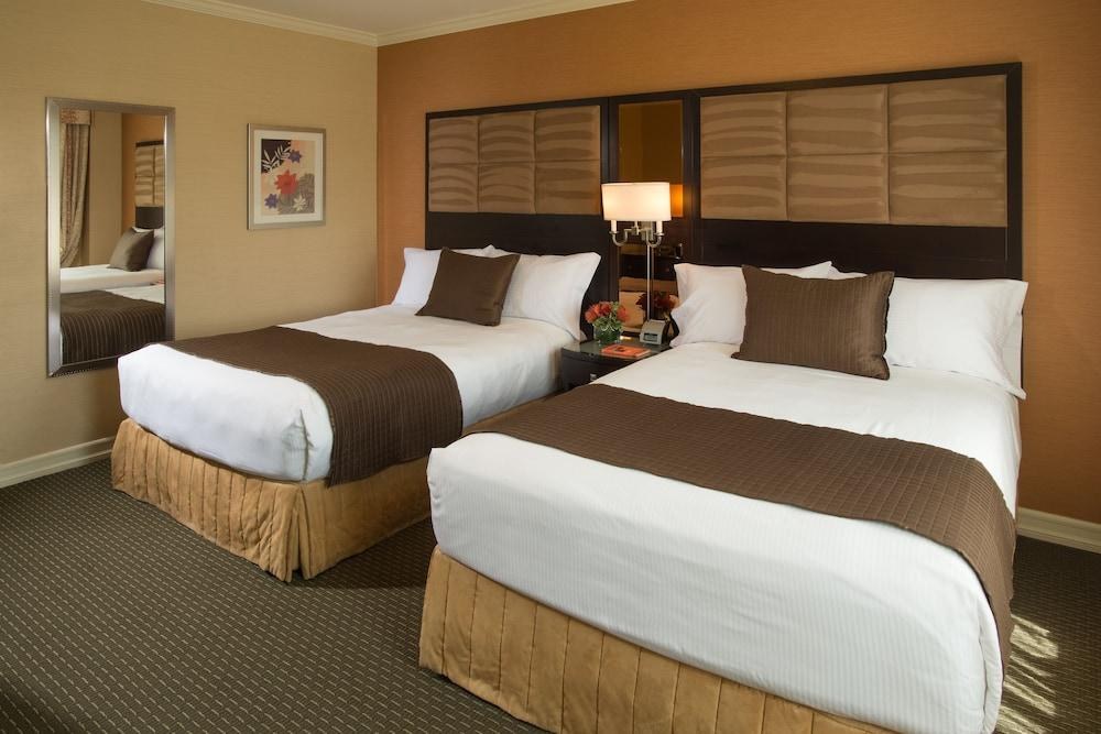 EXCELSIOR HOTEL photo 3