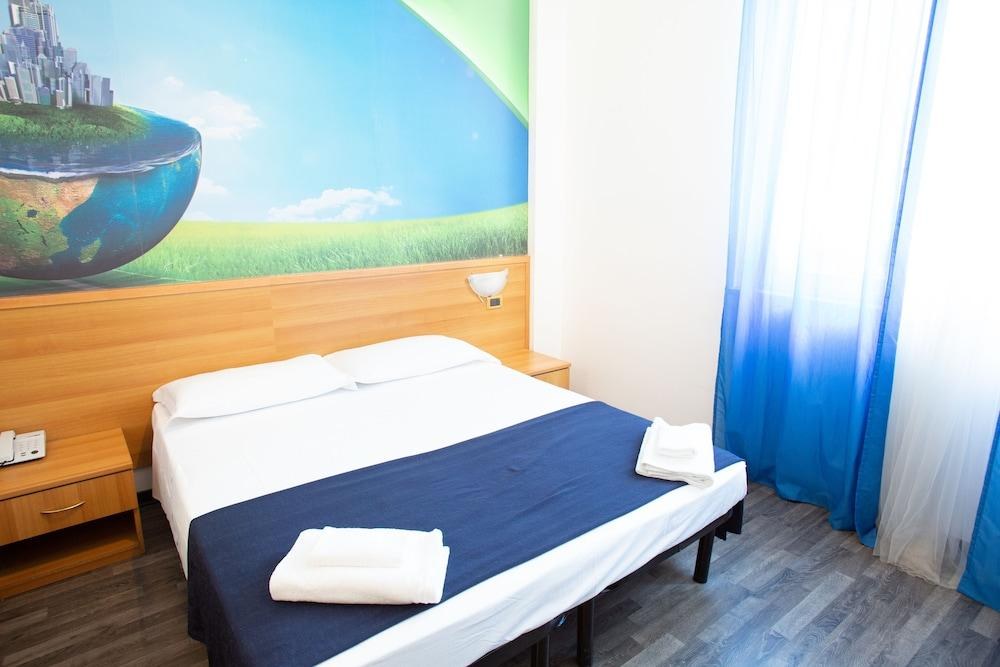 HOTEL SCHEPPERS photo 2