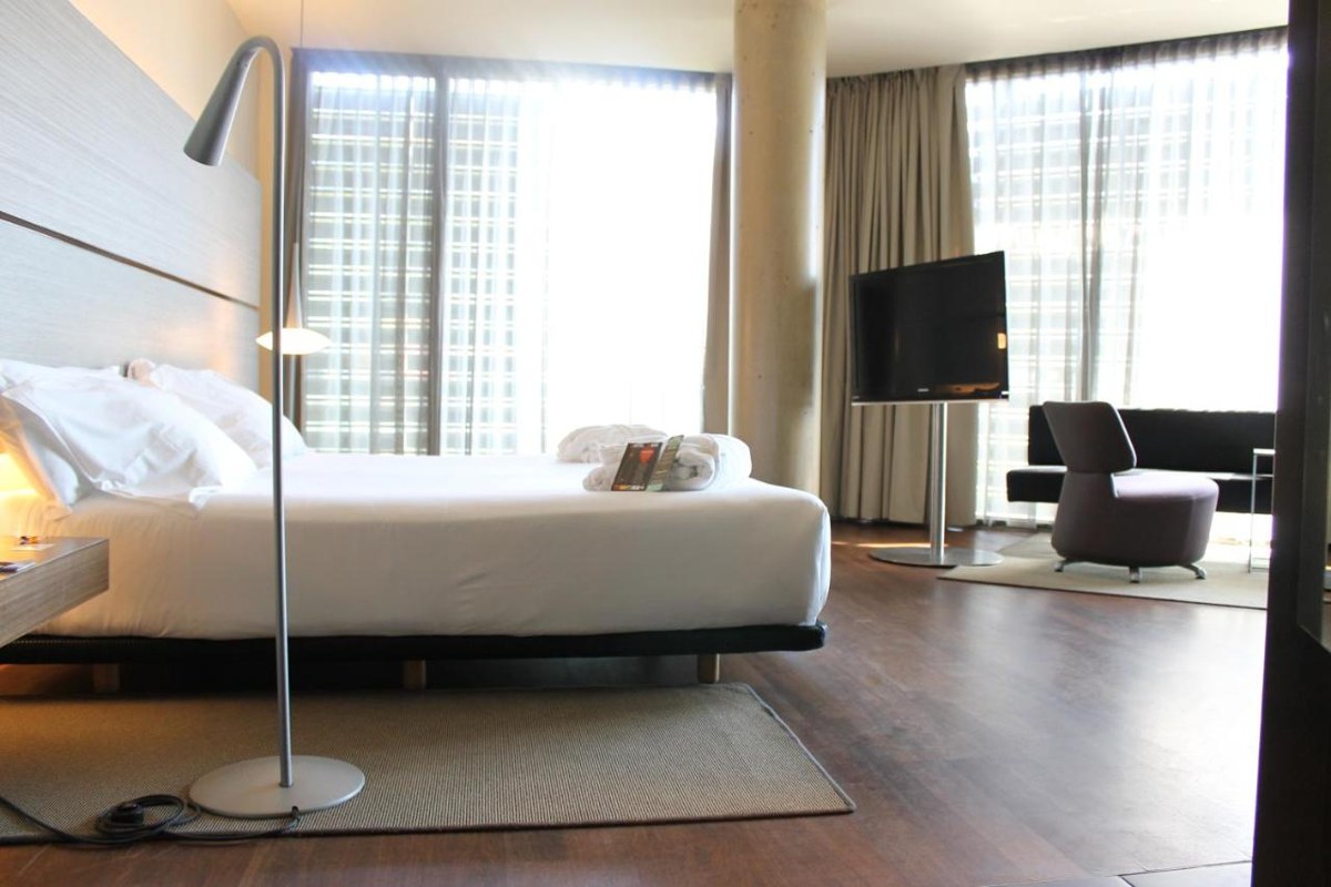 B HOTEL photo 4