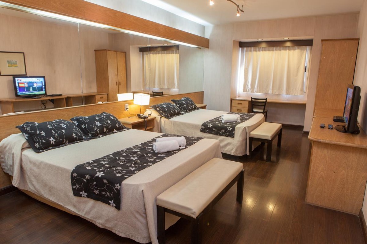 HATHOR HOTELS MENDOZA photo 2