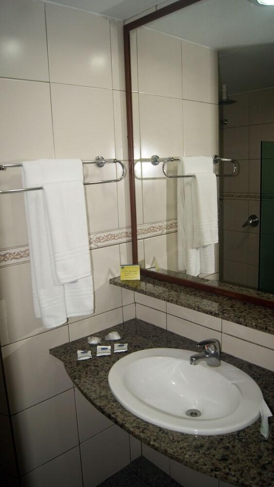 LITTORAL HOTEL photo 2
