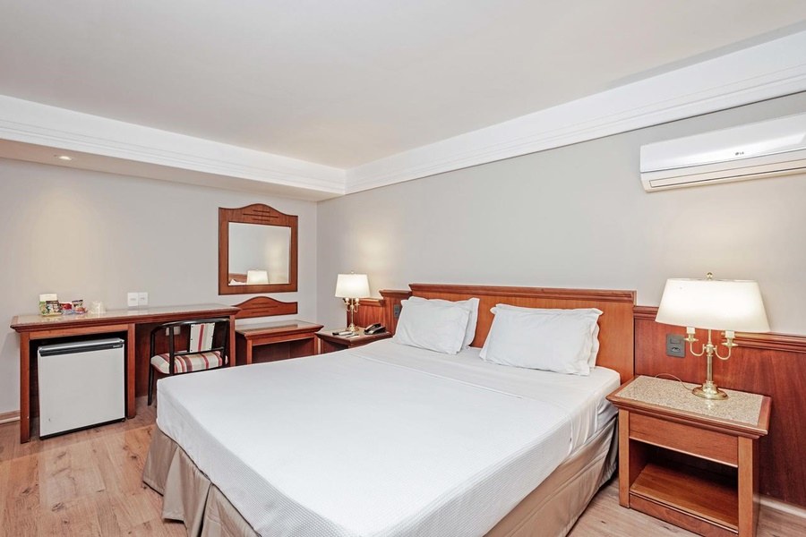BRAZ HOTEL