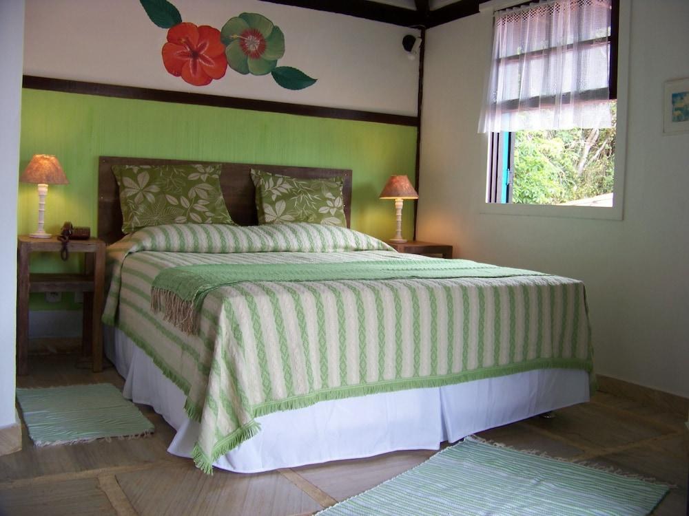 Hibiscus Beach photo 2