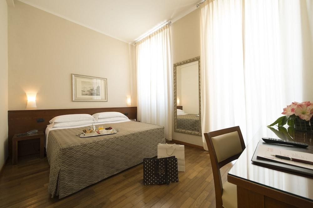 HOTEL FENICE photo 2