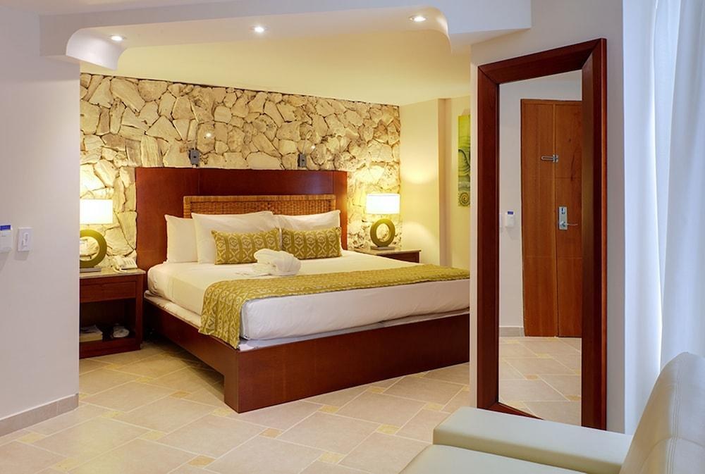 Hotel Dann Cartagena photo 2