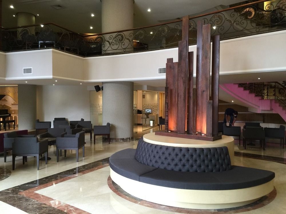 Hotel Dann Carlton Cali photo 1