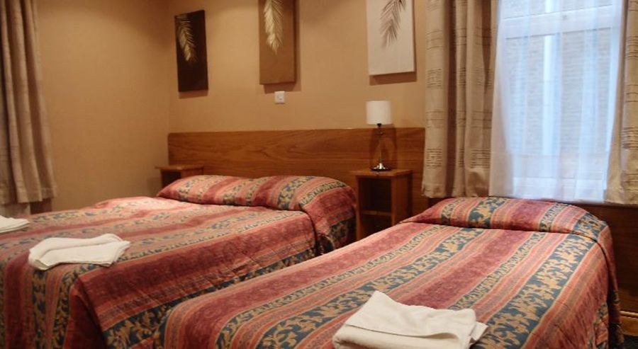 HOTEL 65 photo 1