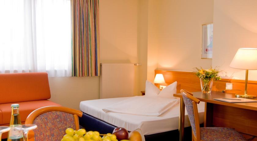 ACHAT HOTEL STUTTGART ZUFFENHAUSEN