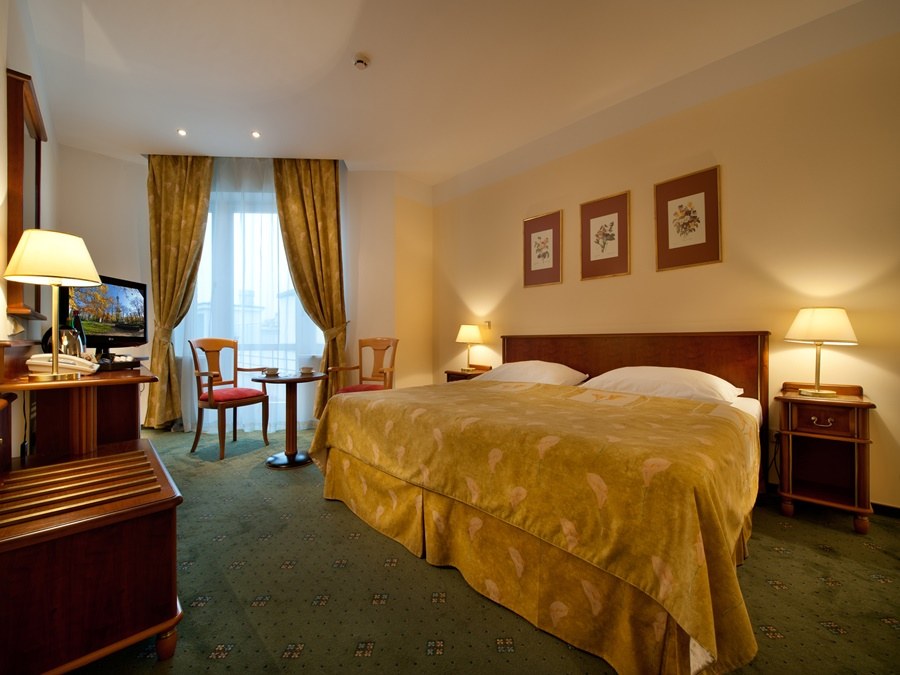 EA HOTEL ROKOKO photo 2