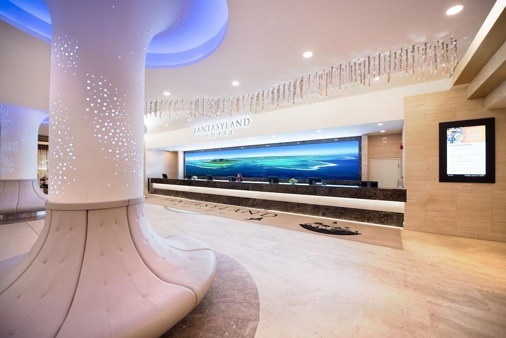 FANTASYLAND HOTEL photo 2