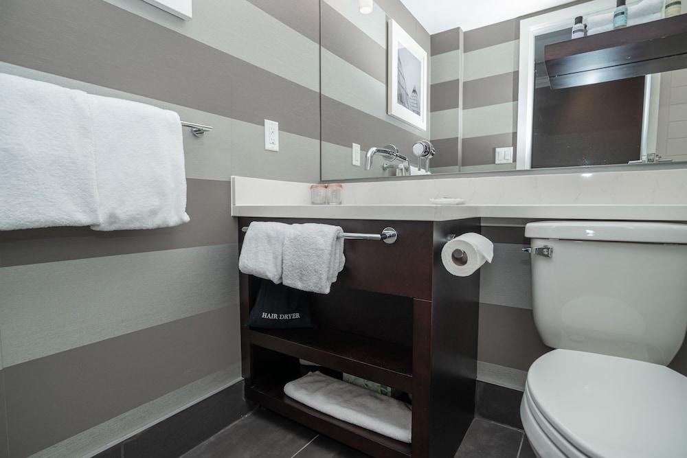 SANDMAN HOTEL WEST EDMONTON photo 4