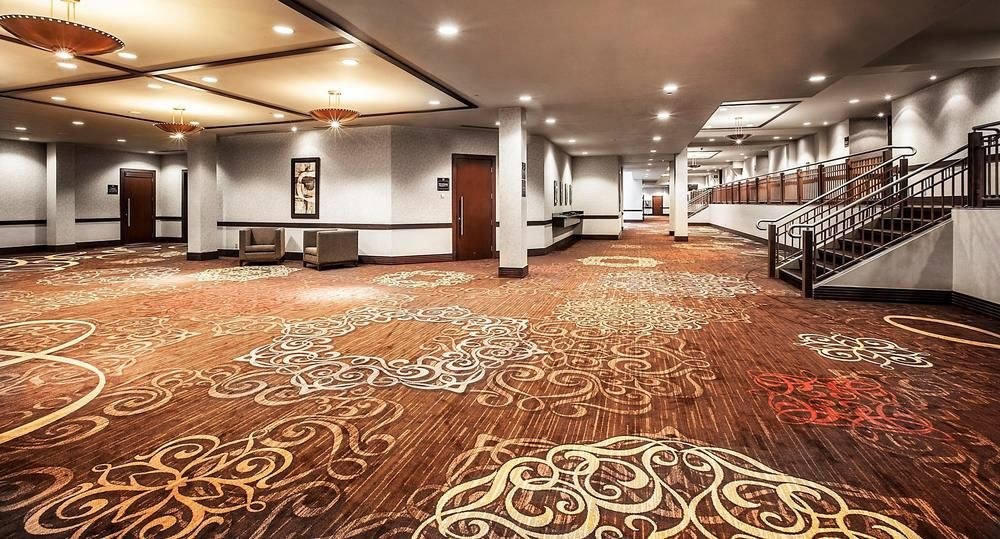 SHERATON ON THE FALLS photo 1