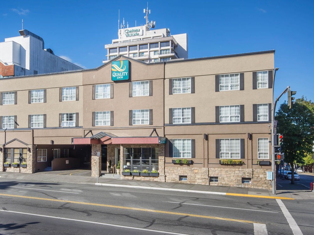 QUALITY INN DOWNTOWN INNER HARBOUR