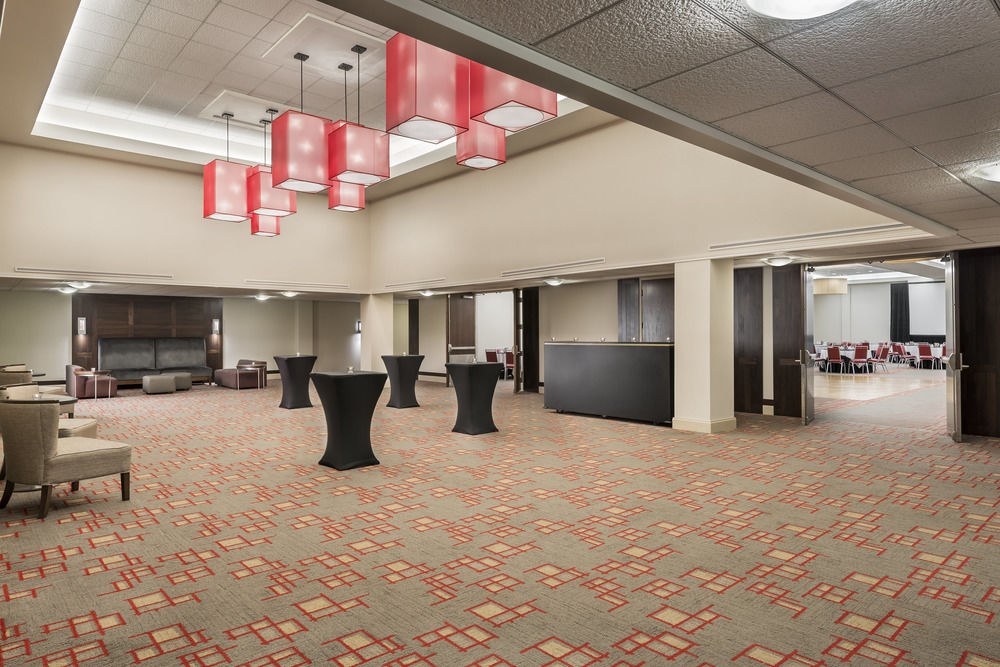 FOUR POINTS BY SHERATON KINGSTON photo 2