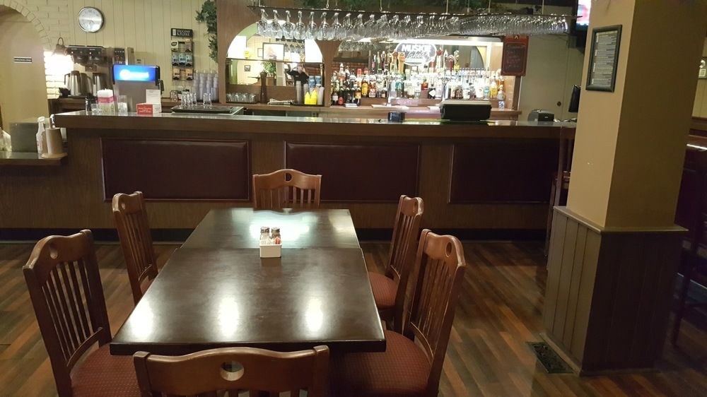 GANANOQUE INN photo 1